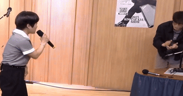 Con trai nữ diễn viên bỏ học cấp 2, trầm cảm nhốt mình trong phòng vì bố mẹ ly hôn